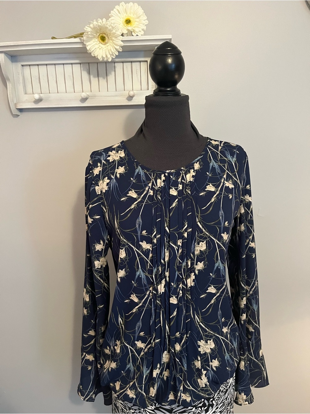 Max Studio Navy Floral Long-Sleeve Pleated Front Blouse